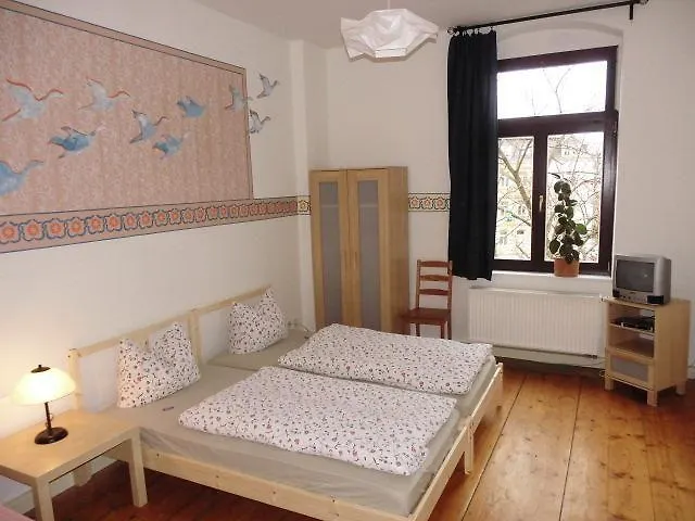 3R-Fewo-Bis-9-Personen-Zentral-T4