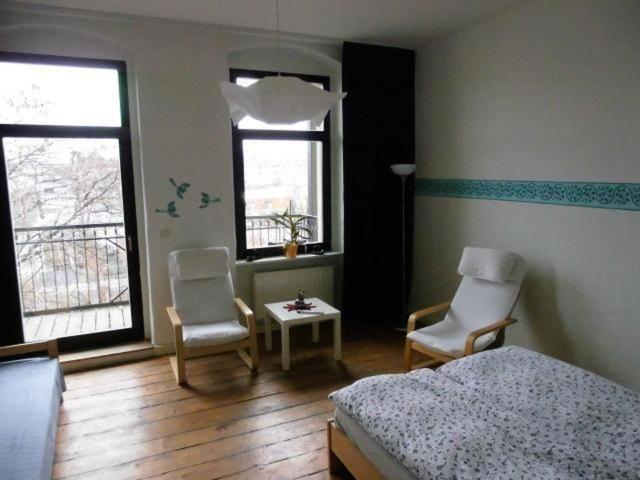 3R-Fewo-Bis-9-Personen-Zentral-T4 * Dresden